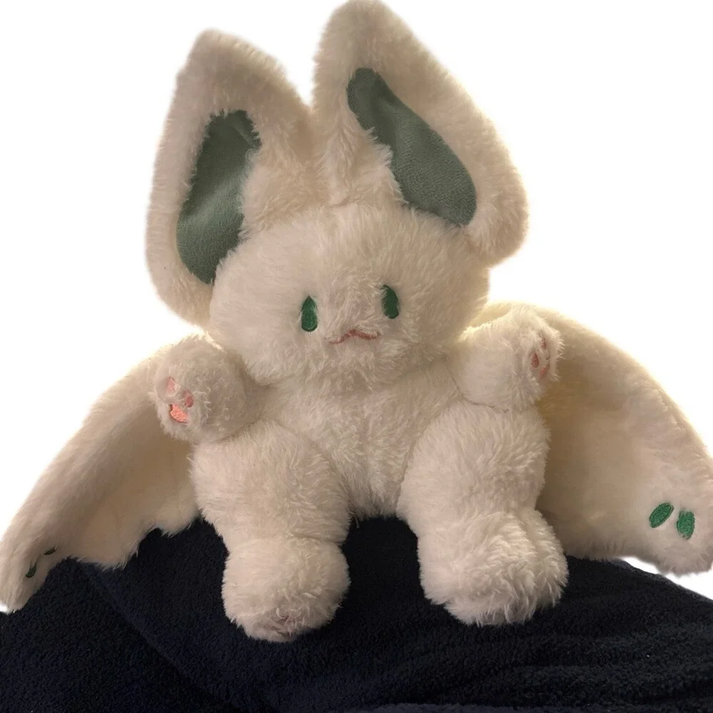 Kawaii White Leaf Bat Plush - Rare Green Ear Manta Bat‎ Stuffed Animal